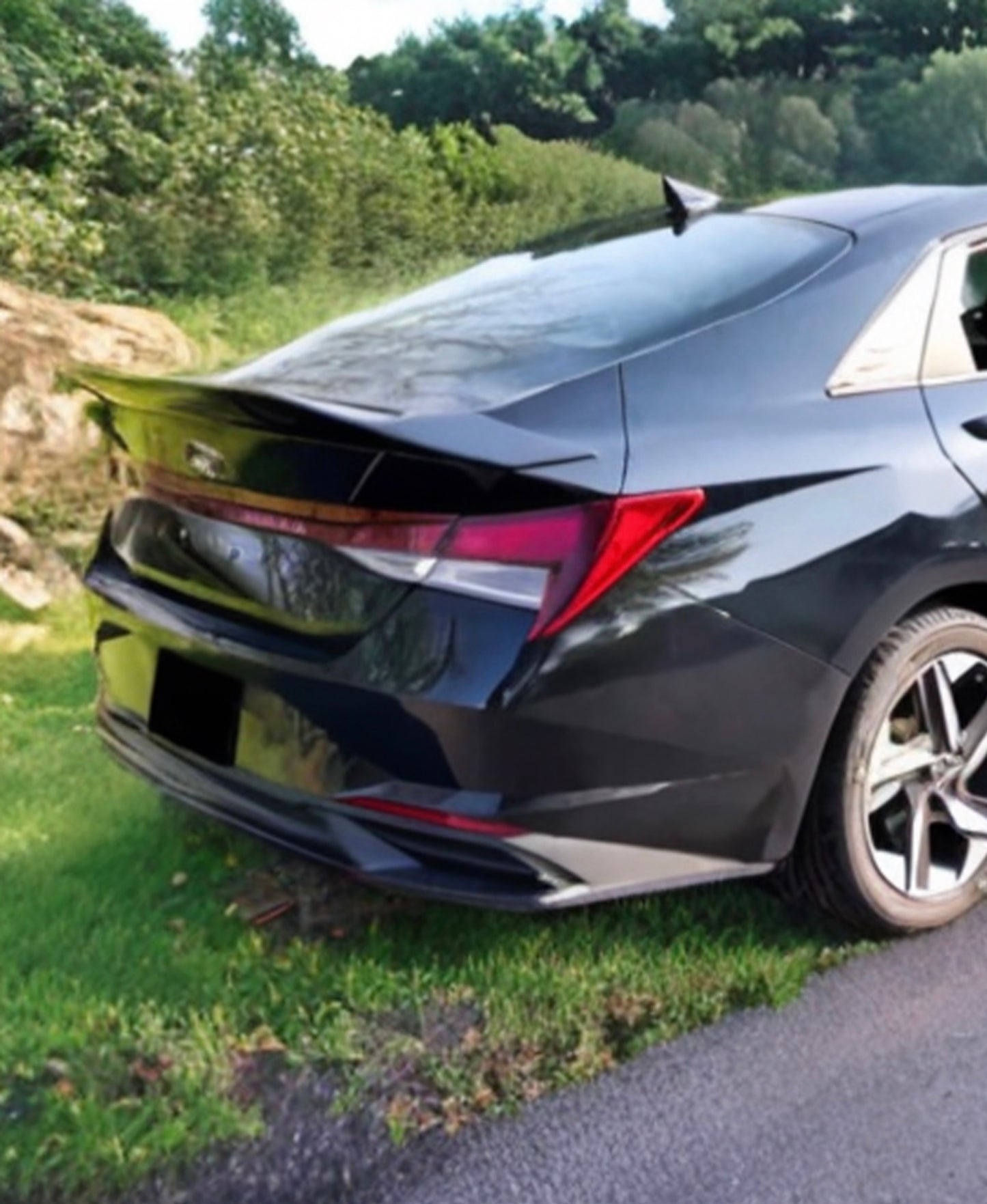 Hyundai Elantra Duckbill Spoiler (2021-2023)