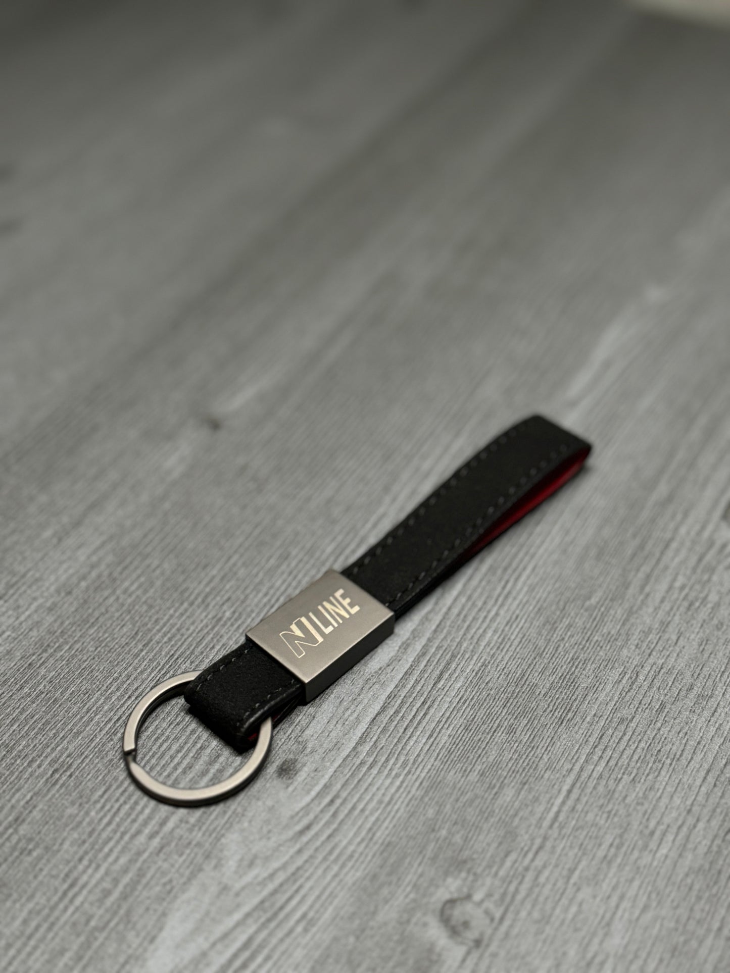 N/N-Line Vehicles Keychain