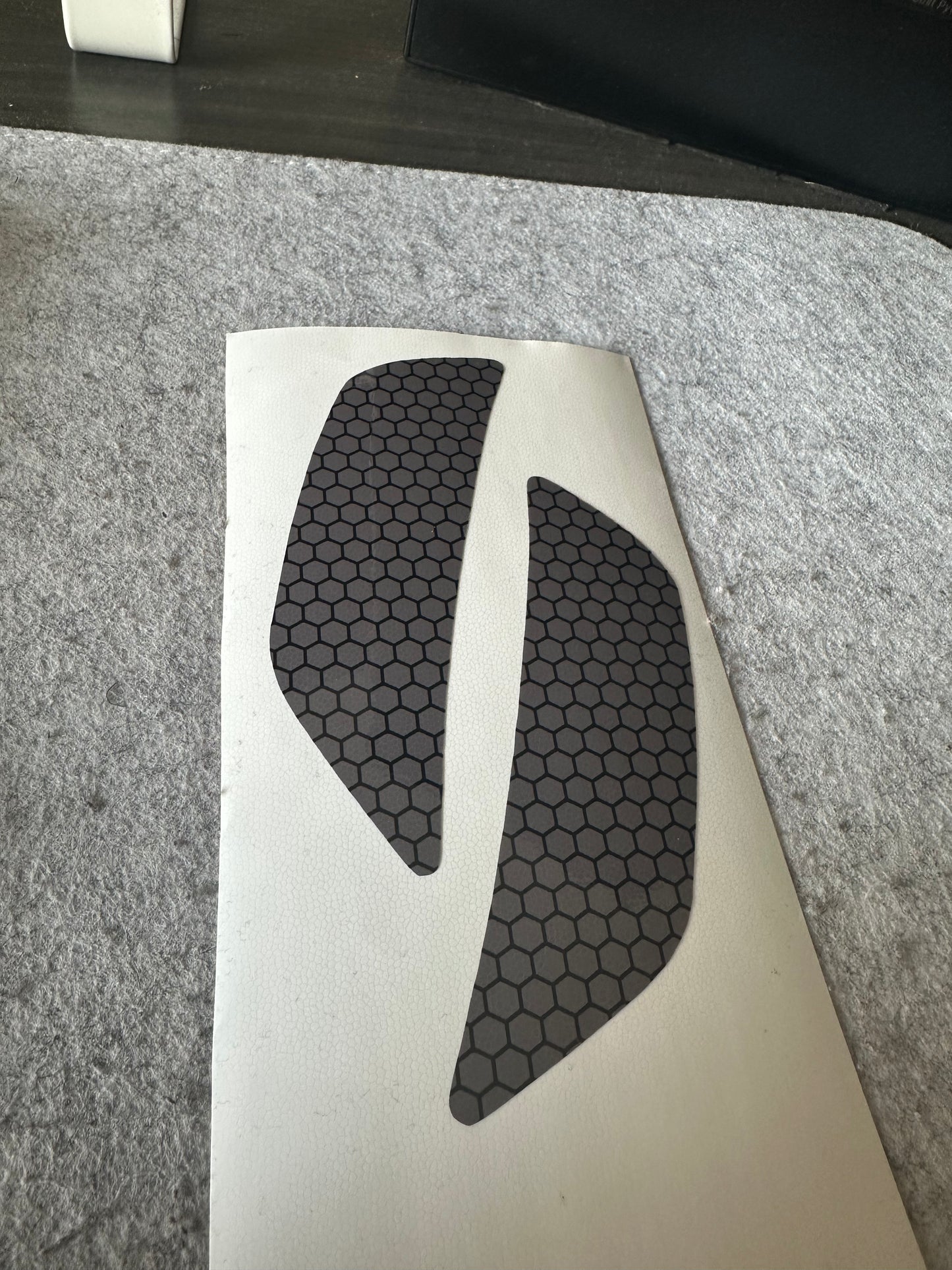 Kia K5 (2021-2024) Side Reflector Tint Cutout