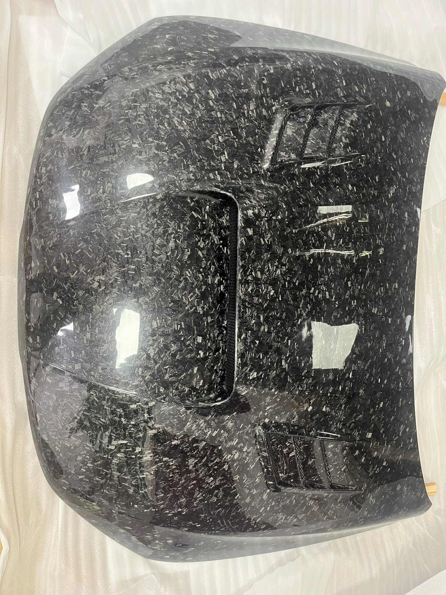 Kia K5 Vented Hood Carbon Fiber / Fiberglass (2021-2026) | OEM Fitment