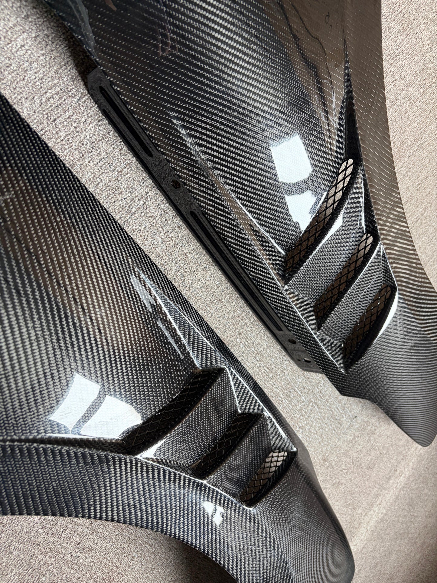 Kia K5 (2021-2026) Vented Fenders | Carbon Fiber / Unpainted / Forged (Pair)