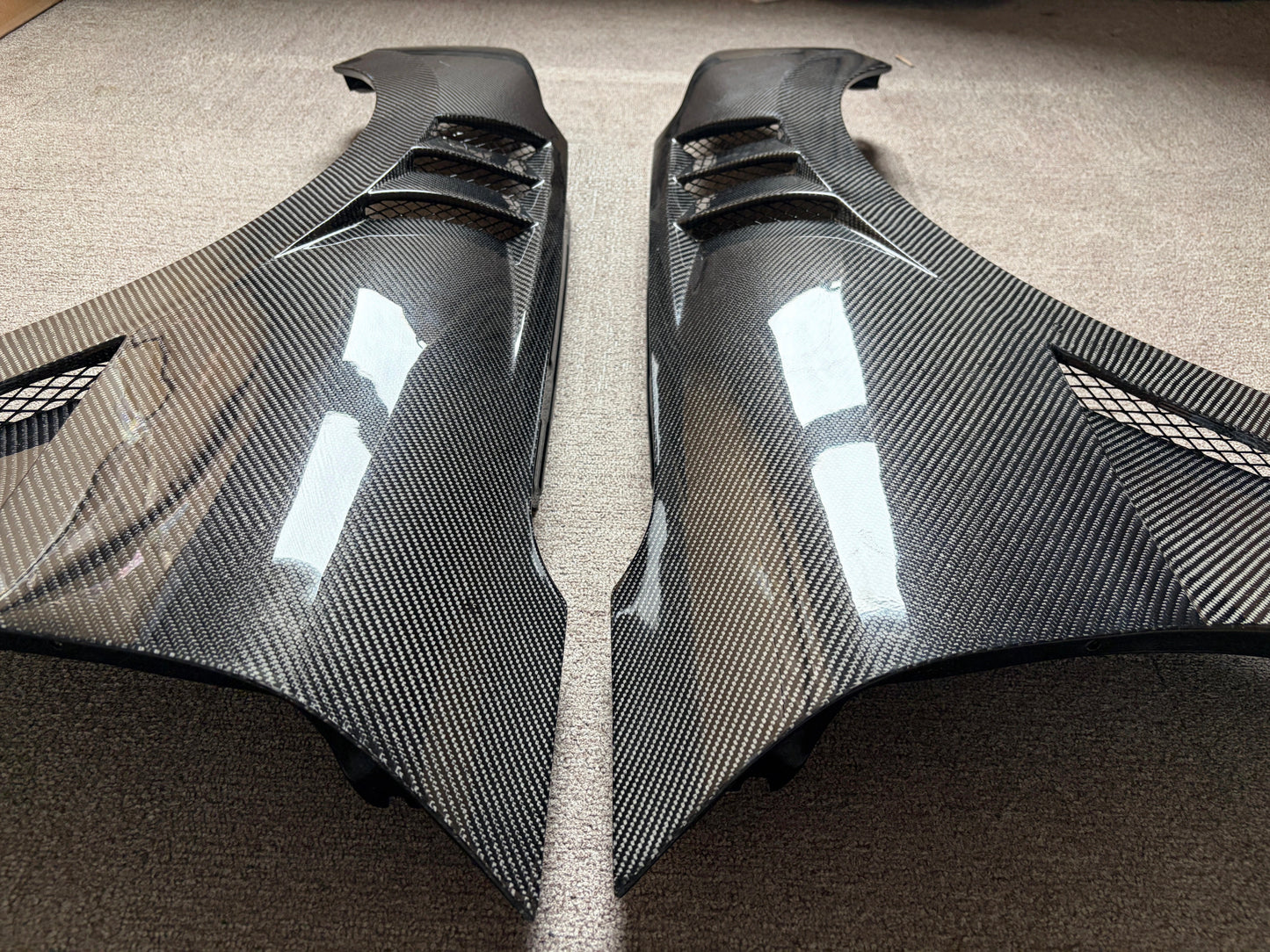 Kia K5 (2021-2026) Vented Fenders | Carbon Fiber / Unpainted / Forged (Pair)